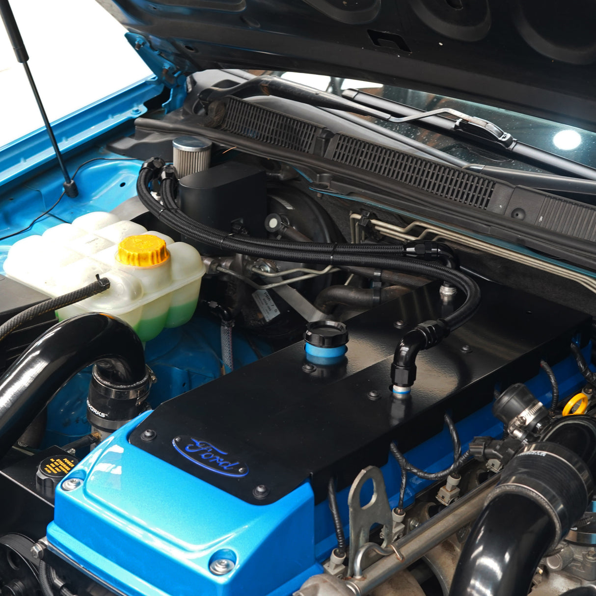 Ford Falcon Barra AN-10 rocker cover breather fittings